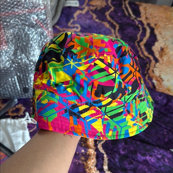 MCM wristlet with matching bucket hat - Picture 6 of 6